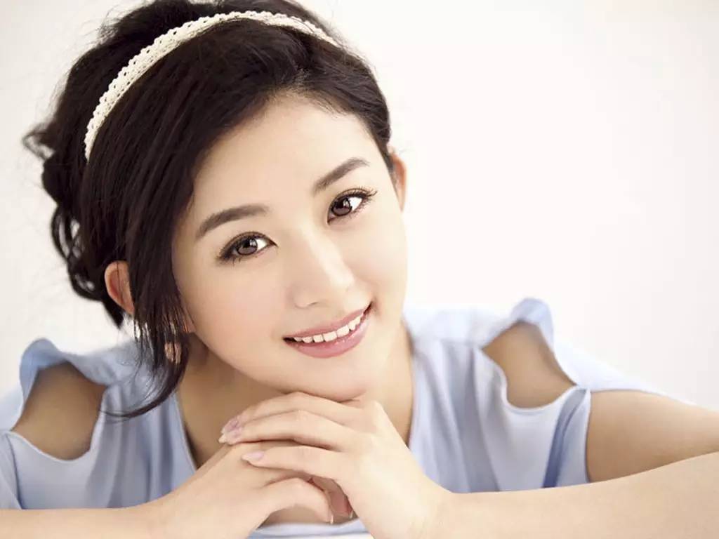 赵丽颖所有的婚纱照片大全集 赵丽颖穿婚纱礼