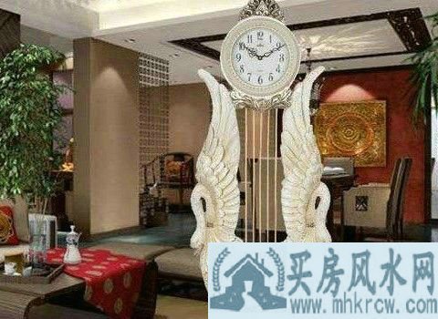 面对时钟竟然可以避煞并且摆放不对富翁都会变穷鬼 面对时钟竟然可以避煞并且摆放不对富翁都会变穷鬼