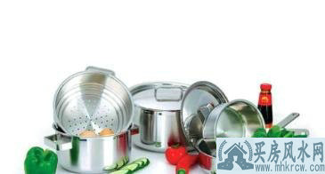 ������λ��ˮ���̵㣬��Ů�˽���ϢϢ�й�