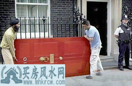 更换大门的颜色可以改家运吗