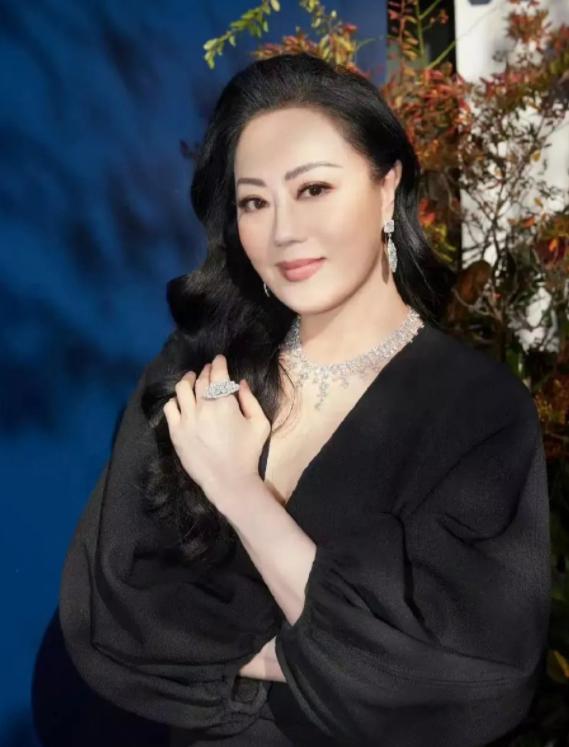 ���ӷ���Ӿ���Ա�����ӷ���Ӿ����Ա��