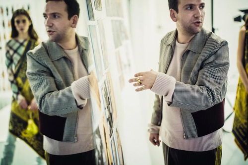 ǩ10ǩ_ʶǷӰ(ǩ10ǩ_ʶ_ѧҵǩ_Ϊ˵)