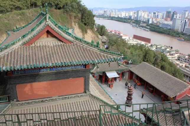 ���ž�����С�ƹ�ϵ����