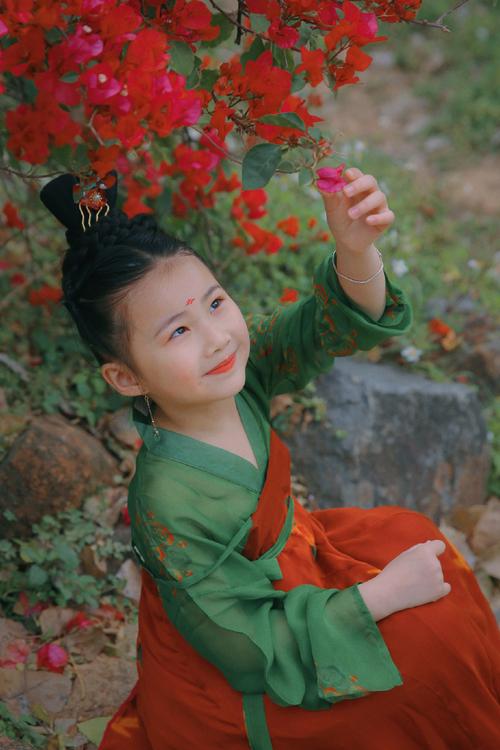 ����ˮƿ��Ů�������� ����ˮƿ��Ů���ʺϵĶ���