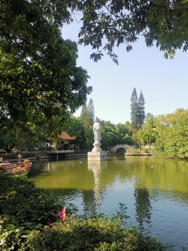 杨幂生日微博评论迪丽热巴发文为杨幂庆生被 杨幂生日微博评论迪丽热巴发文为杨幂庆生被