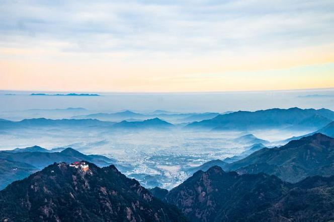 �и��ε�������ˮ�ͣ�������������ˮ��¥���ξ�������Ԣ��