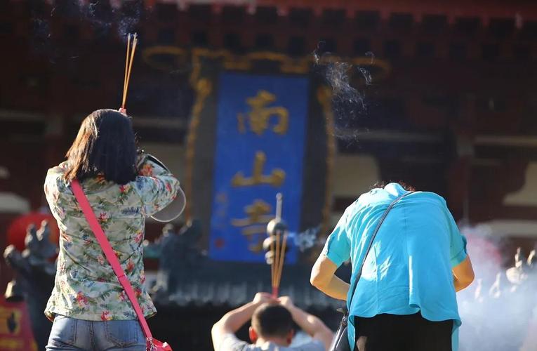 ����⼪�׳��������Ӱ������г���ȫ��������������һ���˽����еĿ�ѧ����