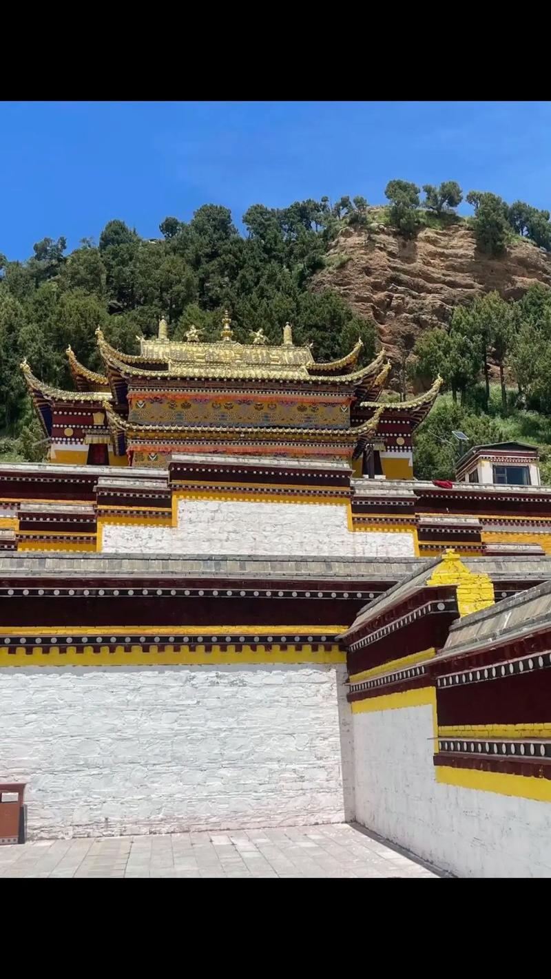 丁酉出生日配对查询是否会影响个人命运走向的深度探讨 丁酉出生日配对查询是否会影响个人命运走向的深度探讨