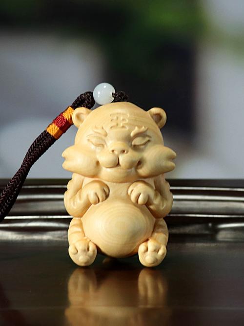 �������ں�������Ů��Ա