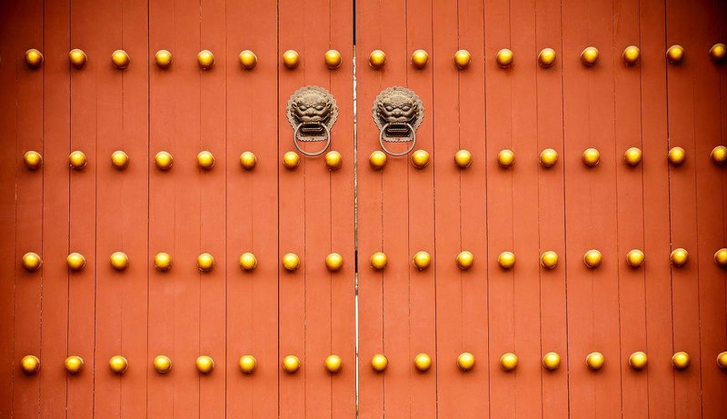 水瓶座和狮子座男区别 狮子座最怕水瓶 水瓶座和狮子座男区别 狮子座最怕水瓶