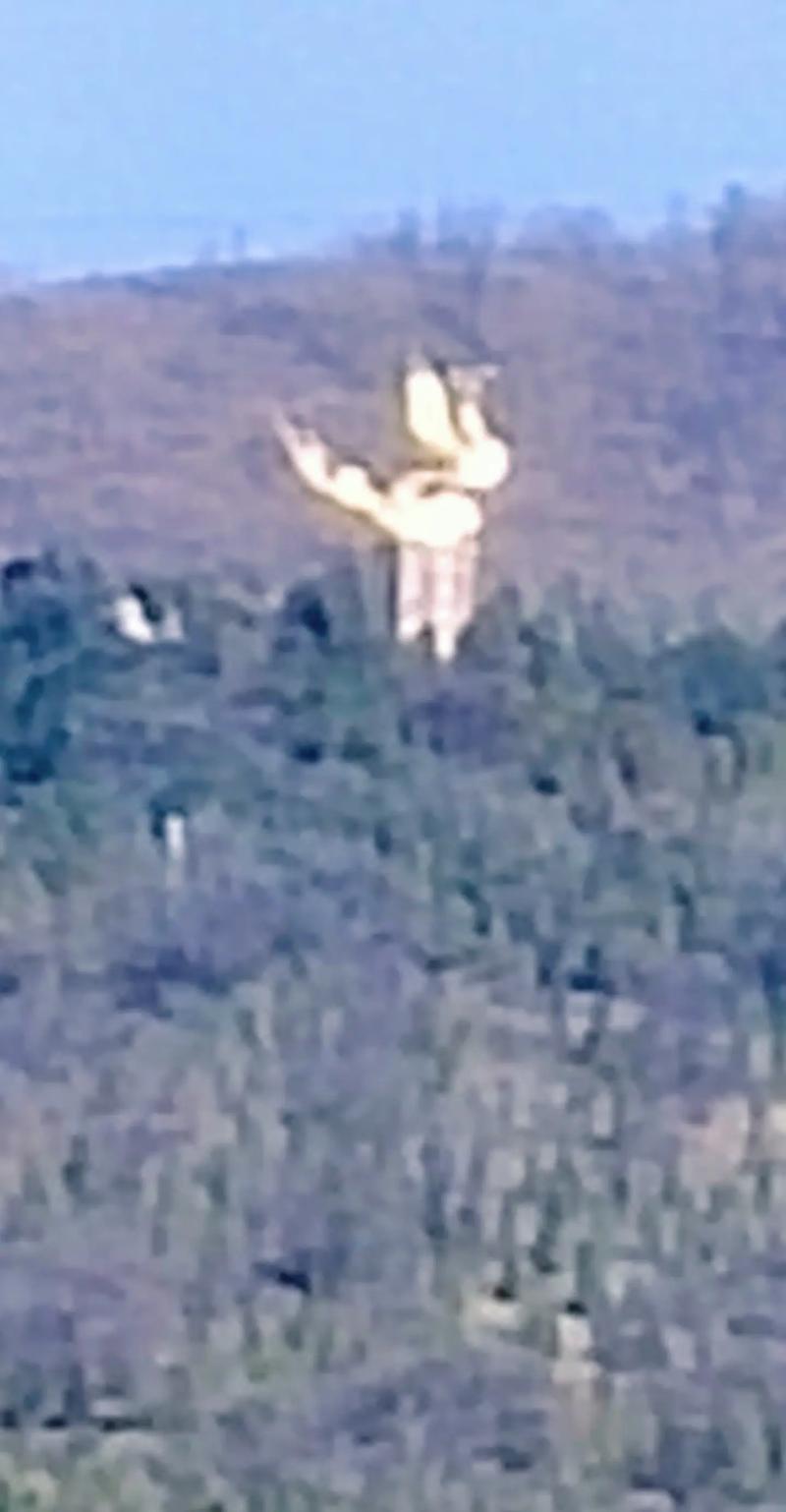 梦中跌落瞬间_揭示意外跌倒的真实体验 梦中跌落瞬间_揭示意外跌倒的真实体验