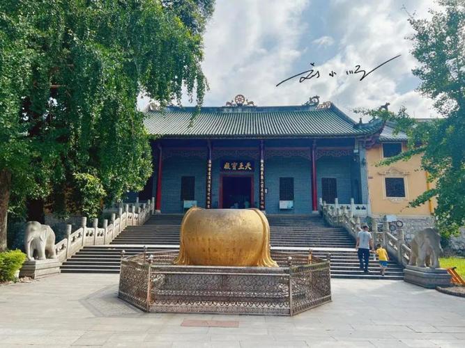 高仁结婚了吗 高仁的女朋友是谁 高仁结婚了吗 高仁的女朋友是谁