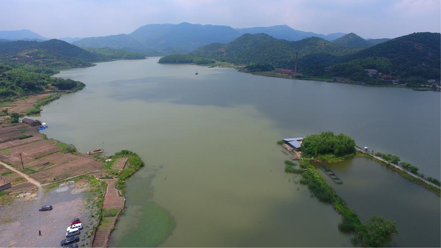 黄宗泽真实身高多少黄宗泽真实身高多少米 黄宗泽真实身高多少黄宗泽真实身高多少米