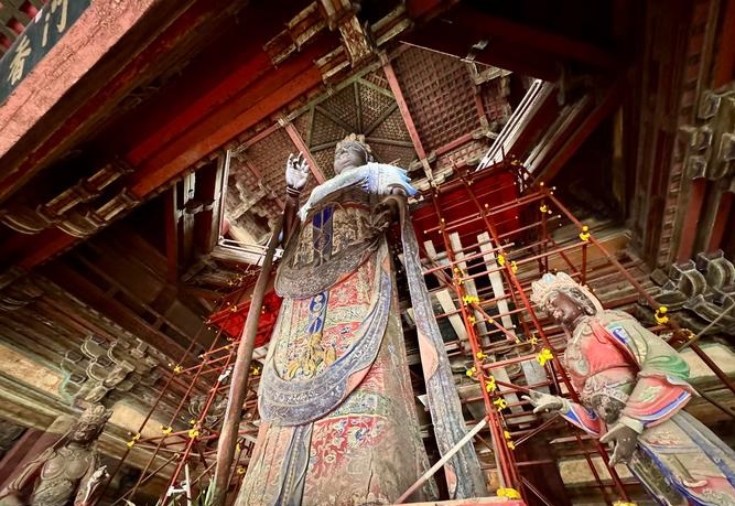 78���ţ�����������Ը� 78�������е�һ���м��λ���