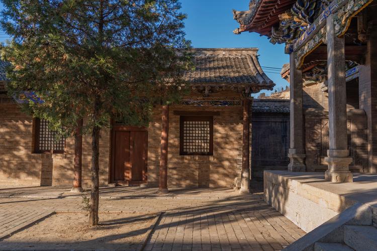 �ӱ�����ɫ��ͳ����ϰ�״�ȫ