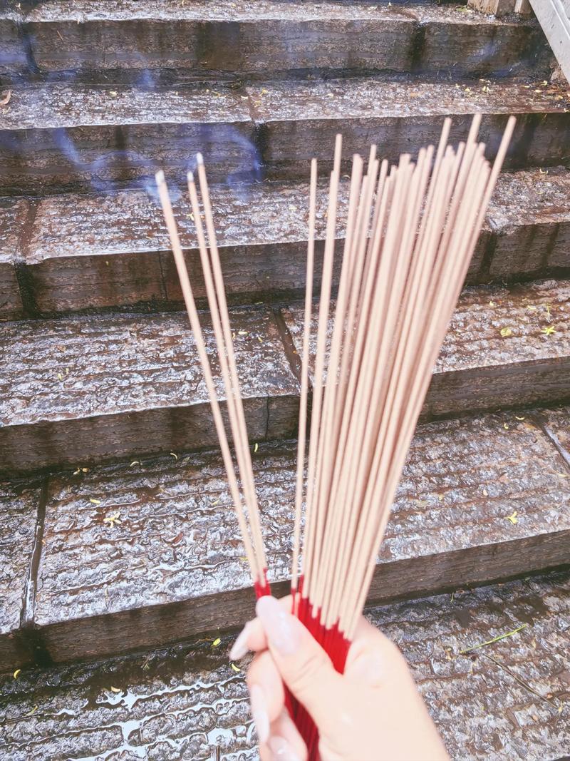 佛祖灵签第四首财务困局何去何从(佛祖灵签第四首财务吉凶你懂吗) 佛祖灵签第四首财务困局何去何从(佛祖灵签第四首财务吉凶你懂吗)