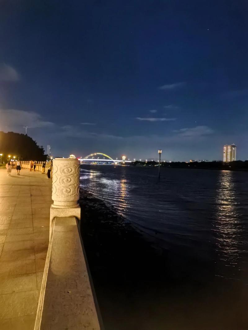 ���������Ա������ ���ӽ��������Ա����