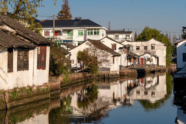 ���к������ò����Ƿ��Ӱ���������ƺ��Ը�չ(���к������ò����Ƿ��Ӱ����������������)