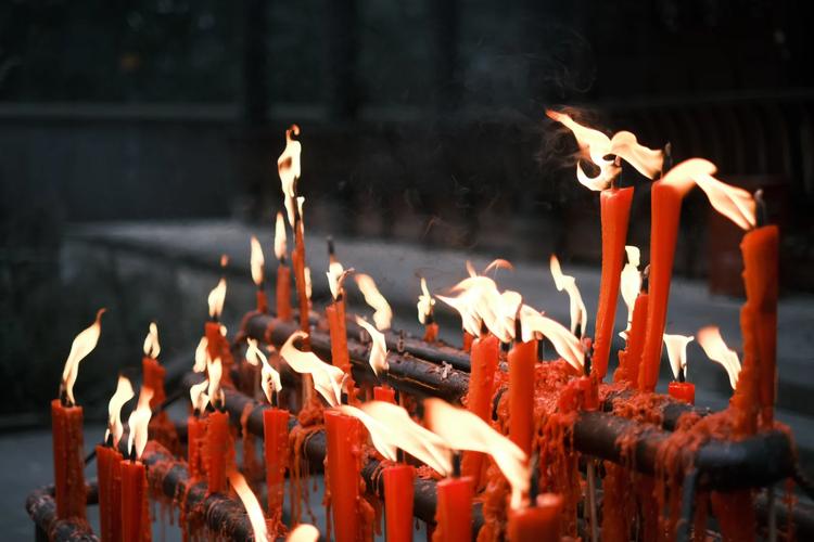 ˮ��֮�˵��Ը�����