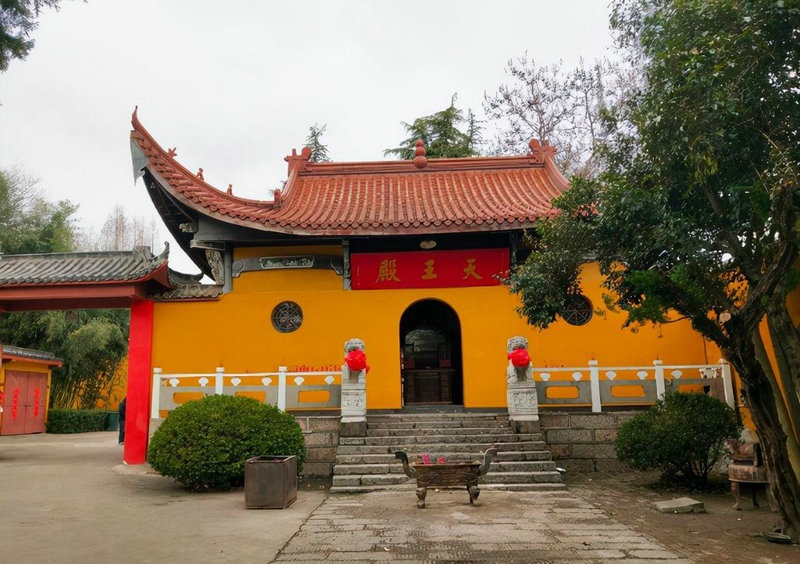 男人看手相家中钟表的风水讲究 男人看手相家中钟表的风水讲究