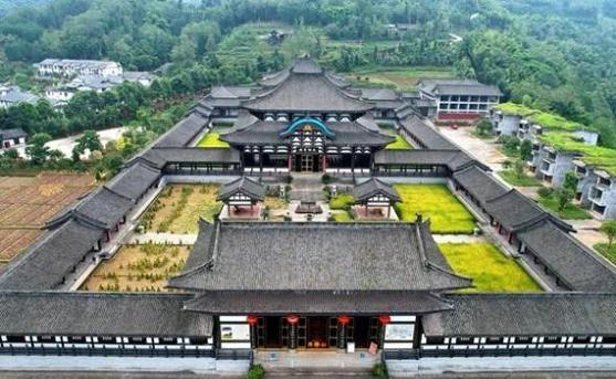 �����ۺ��۶�