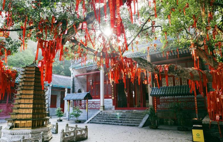 一辈子吉多凶少手相 一辈子吉多凶少手相