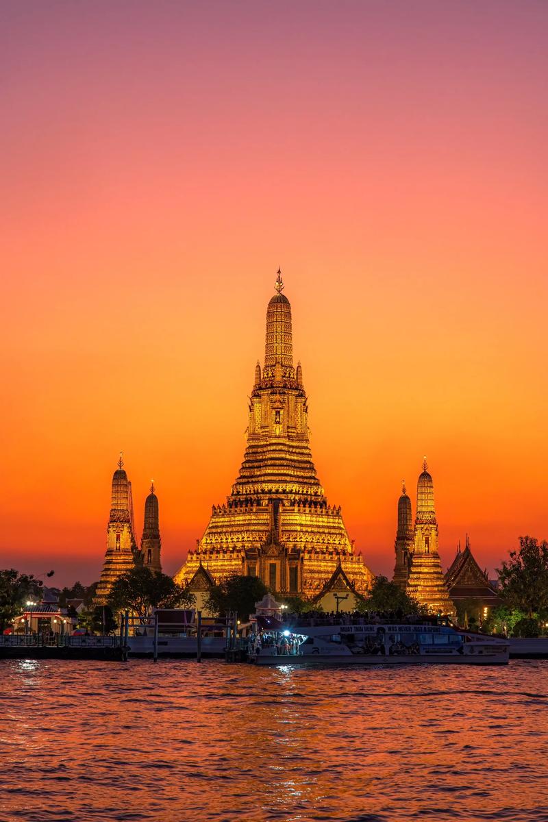 用色彩和质地平衡身体的能量 (五行穿着) 用色彩和质地平衡身体的能量 (五行穿着)